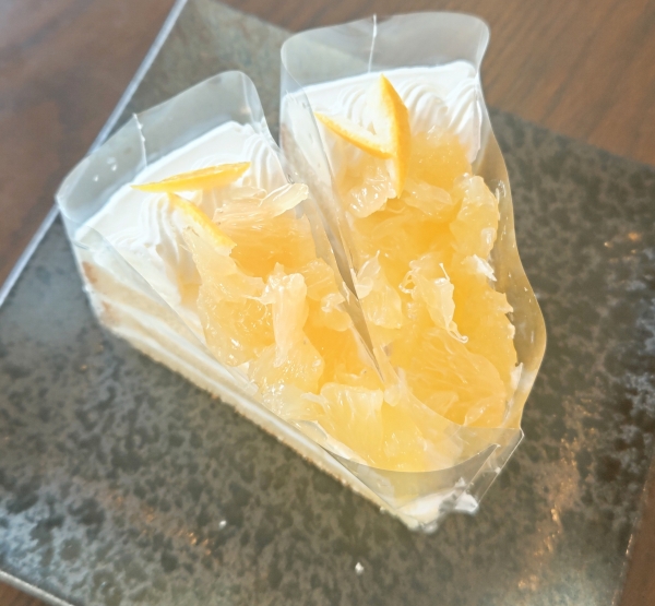フルーツケーキ